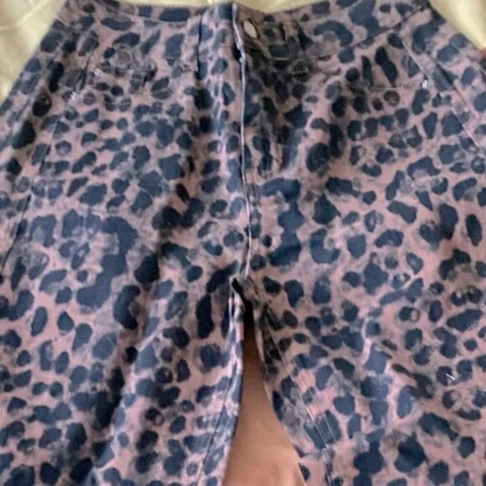 Leopard Print Baggy Barrel Cut Jeans Pants - Picture 5 of 6